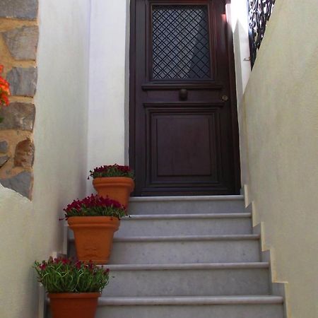 Iliada Hotel Ermoupoli Exterior photo
